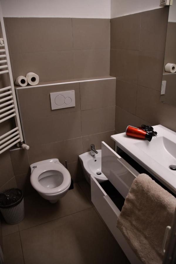 Smile Accomodation Sun Aosta Exterior photo